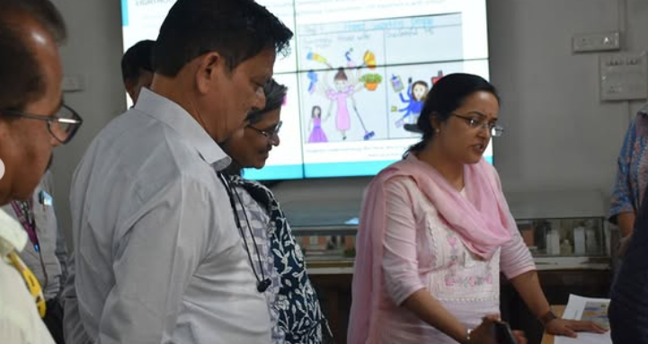 Empowering Pune’s Youth: PMC Additional Commissioner Pavneet Kaur Visits Aundh Lighthouse